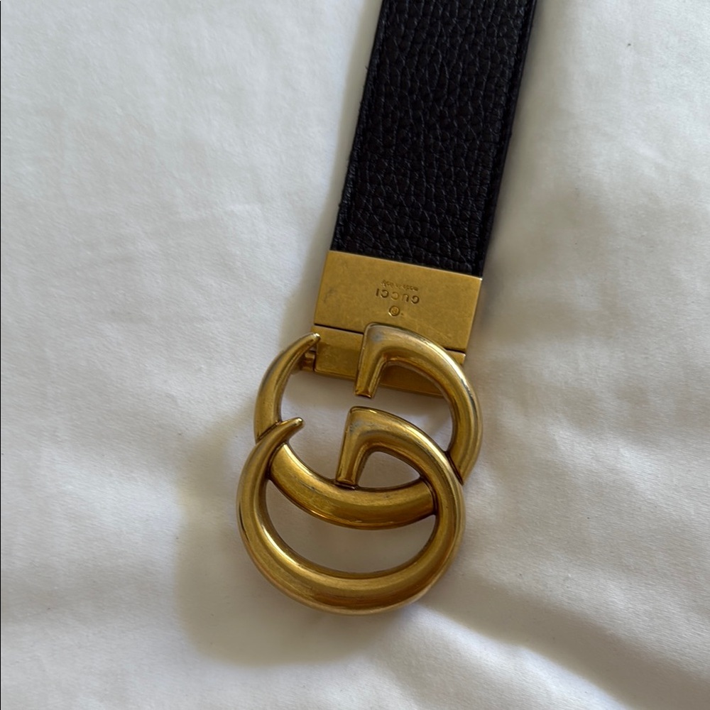 Gucci logo belt gold tone